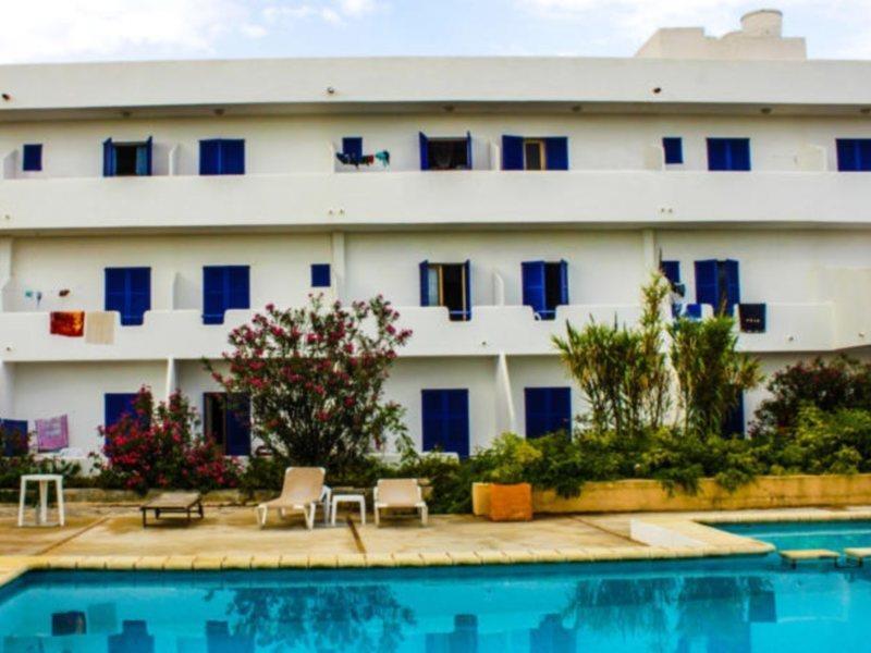 Hostal Mayans Es Pujols Exterior photo
